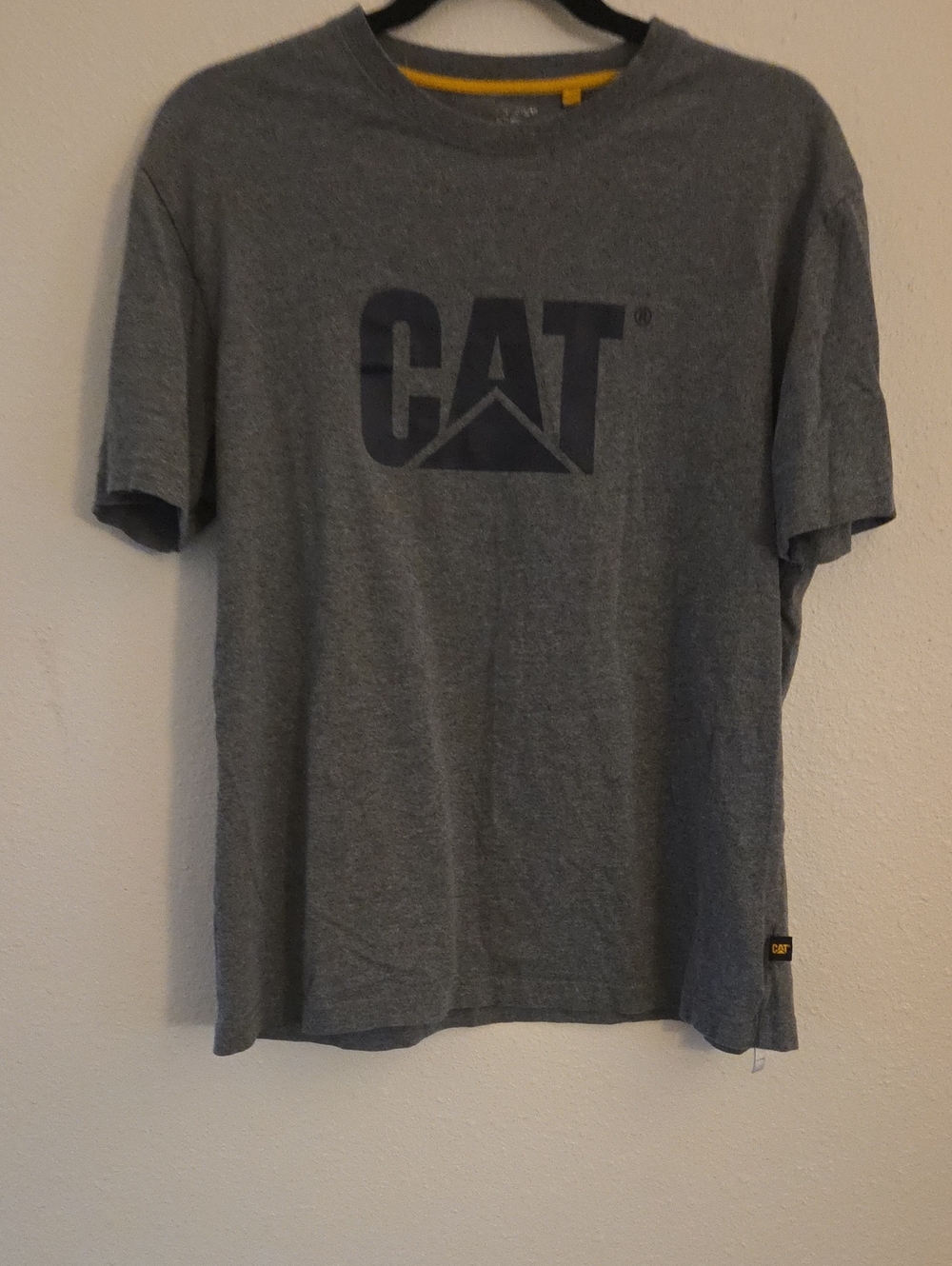 CAT Short-Sleeve Crewneck T-Shirt in Heather Gray